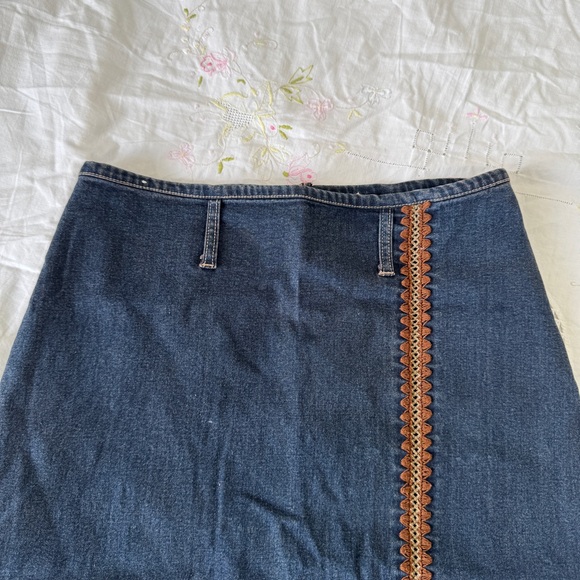 Y2K Denim Midi Skirt with Brown Crochet Trim Detail - Picture 4 of 7